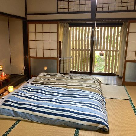 Guesthouse Kojiya 暮らしをつくる宿 旧糀屋 Fukutsu Екстер'єр фото