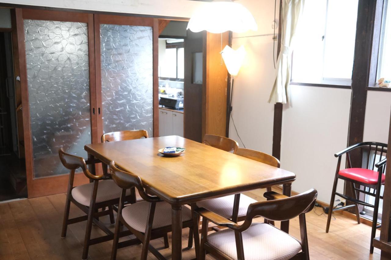 Guesthouse Kojiya 暮らしをつくる宿 旧糀屋 Fukutsu Екстер'єр фото